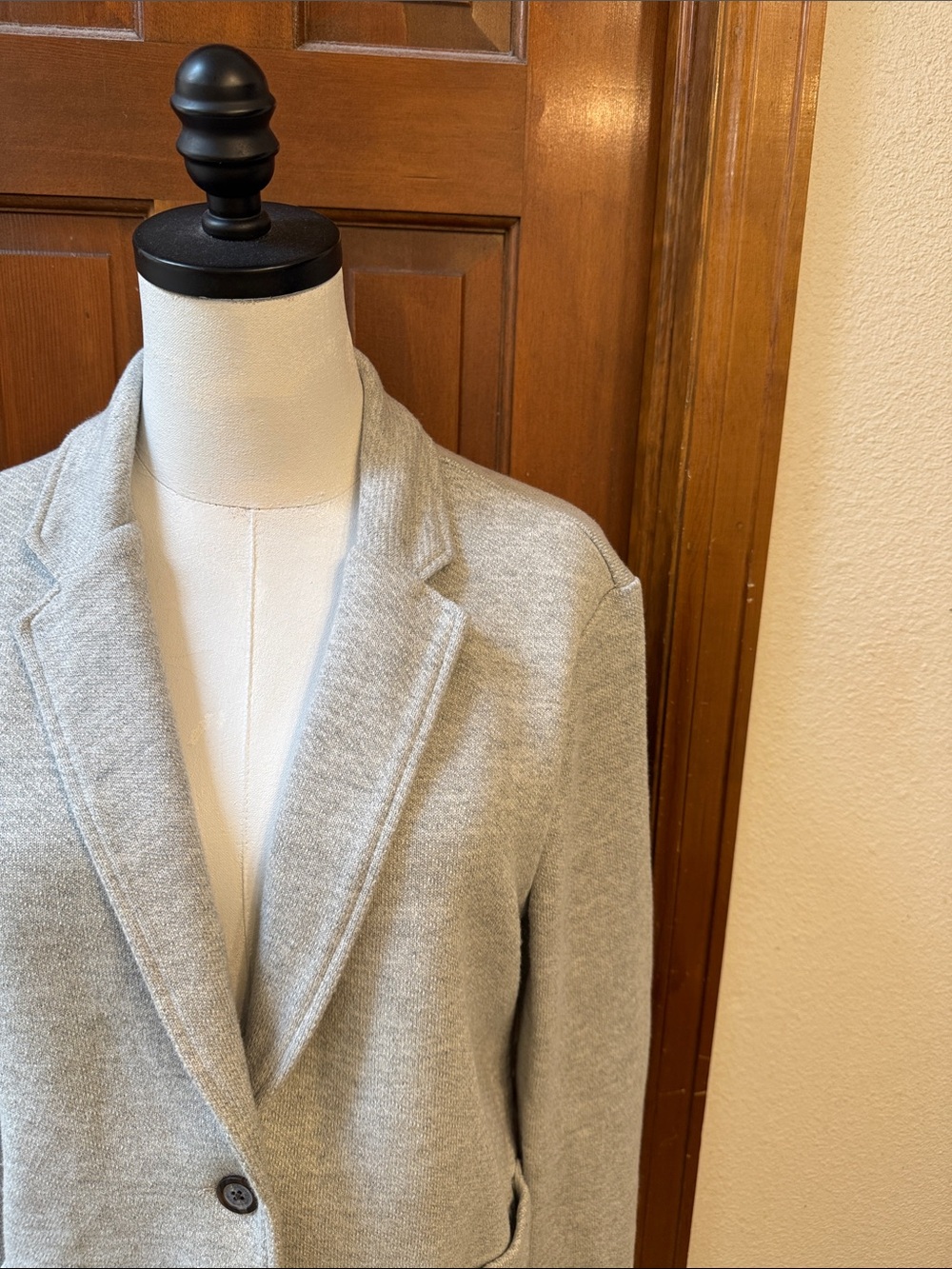 Faherty Light Gray Knit Blazer with Patch Pockets Size M